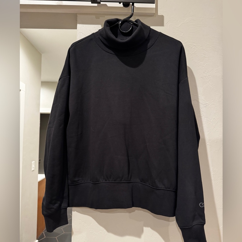 CALIA by Carrie Underwood Black Sweatshirt Cozy Turtleneck